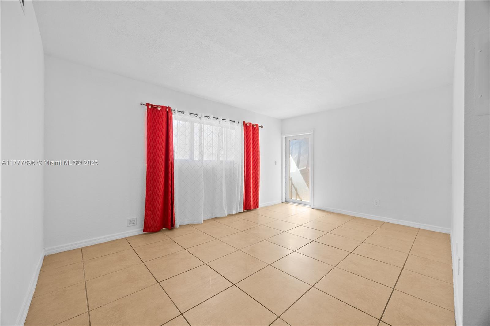 OCEAN BEACH ADDN NO 3 - Residential