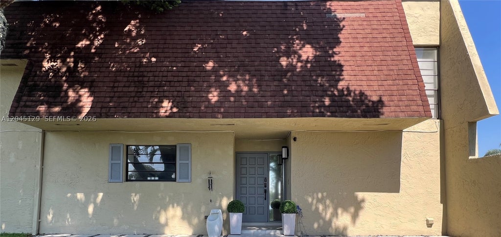 Photo of Pembroke Pines, FL 33024 (MLS # A12045129)