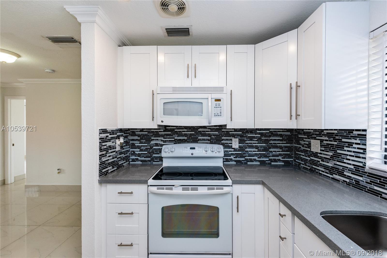 RESIDENCIAL EL PRADO COND - Residential Lease