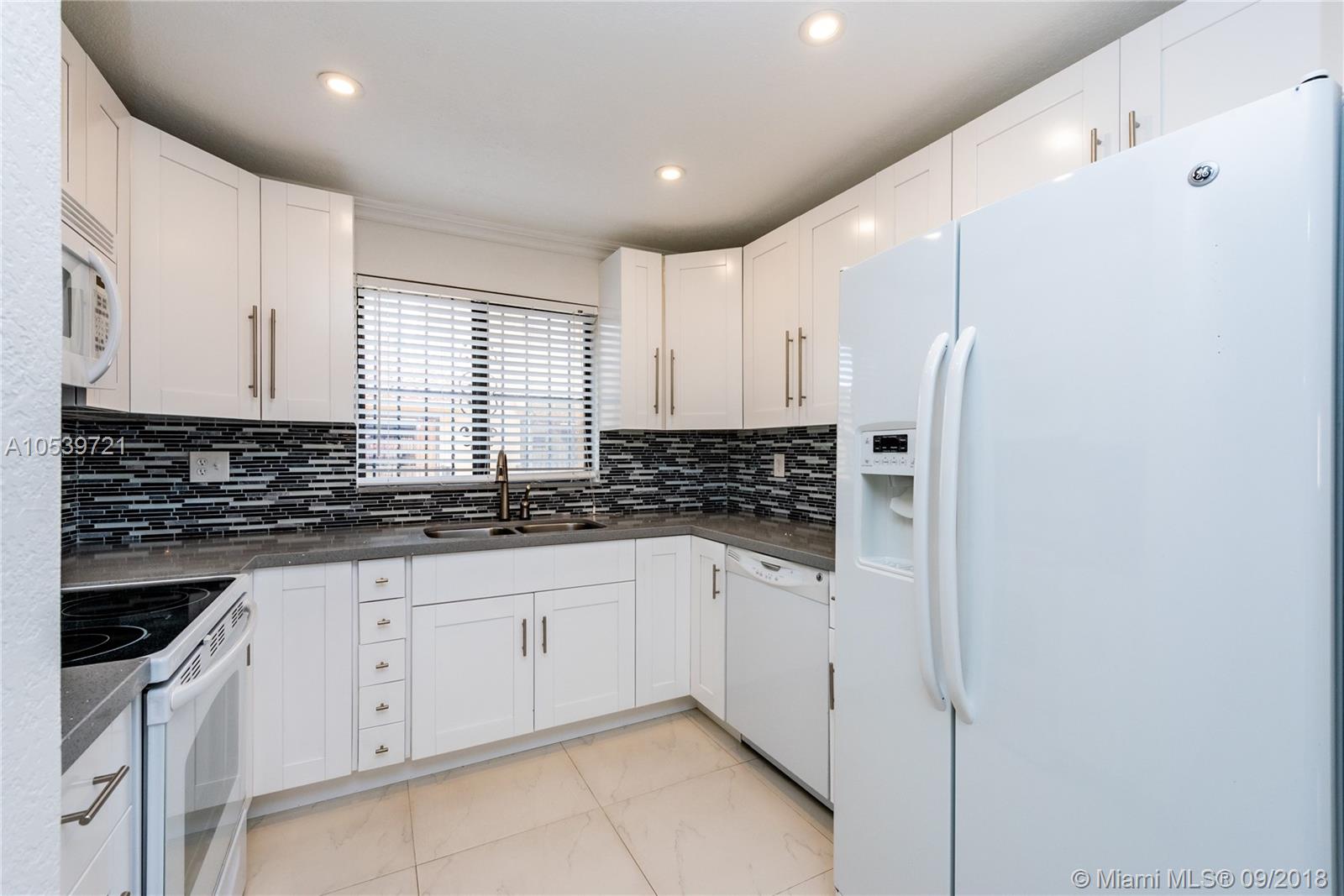 RESIDENCIAL EL PRADO COND - Residential Lease