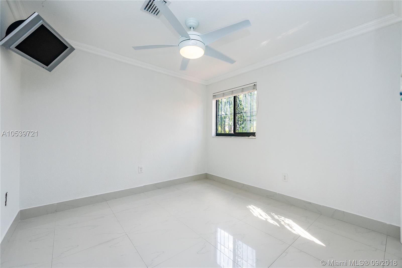 RESIDENCIAL EL PRADO COND - Residential Lease