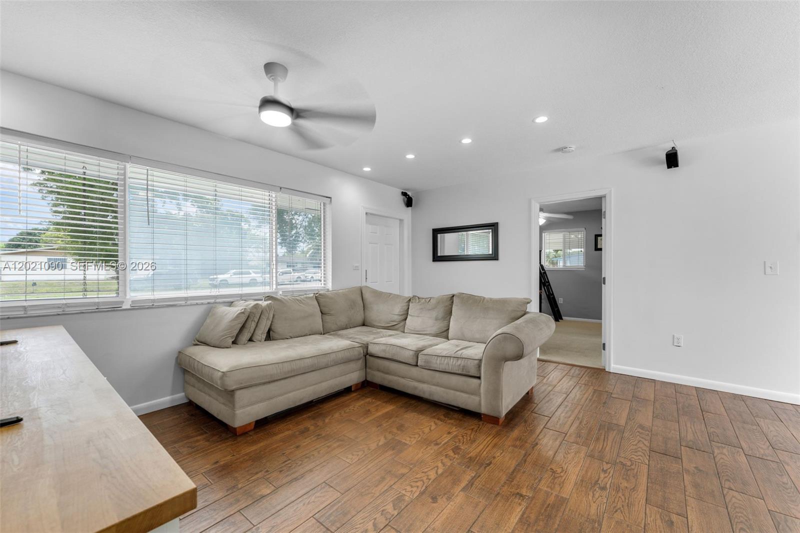 UNIVERSAL ESTATES SOUTH A - Residential