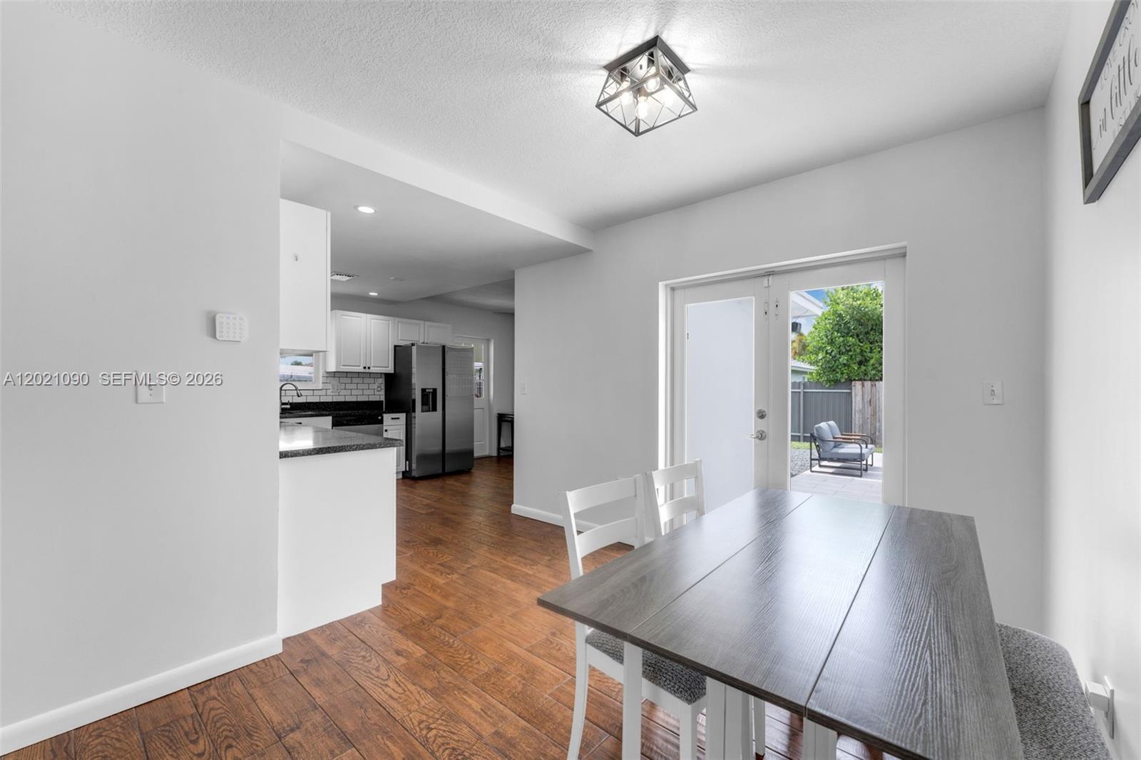 UNIVERSAL ESTATES SOUTH A - Residential