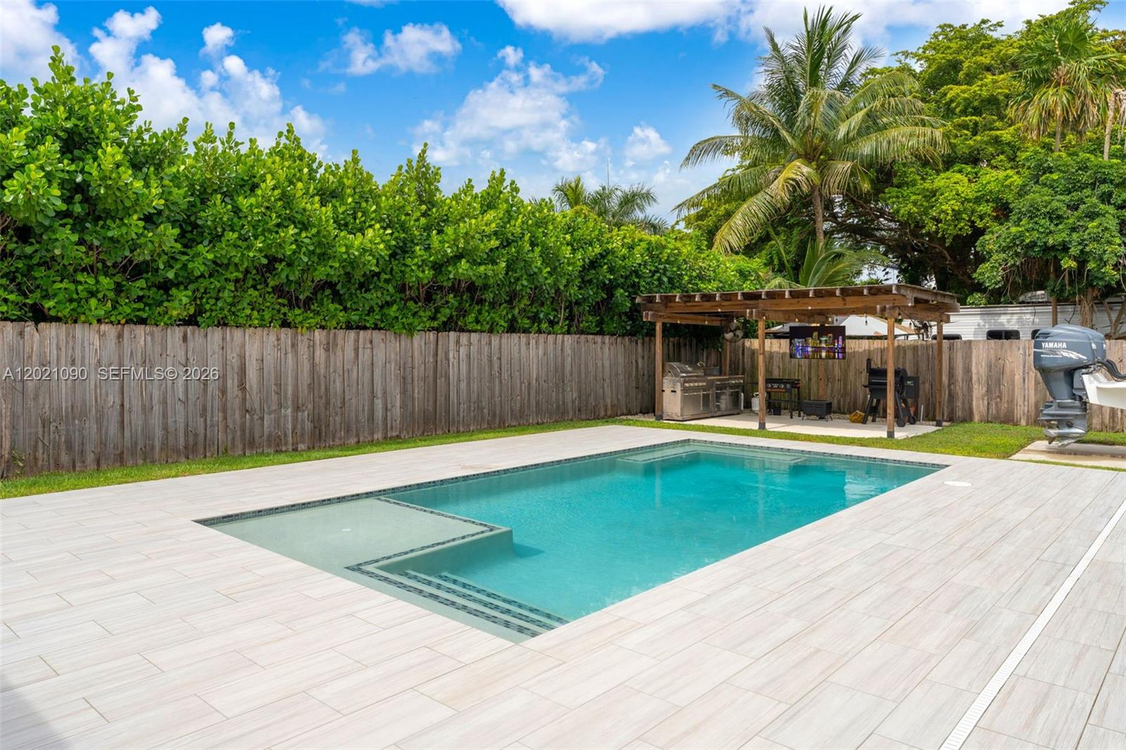 UNIVERSAL ESTATES SOUTH A - Residential