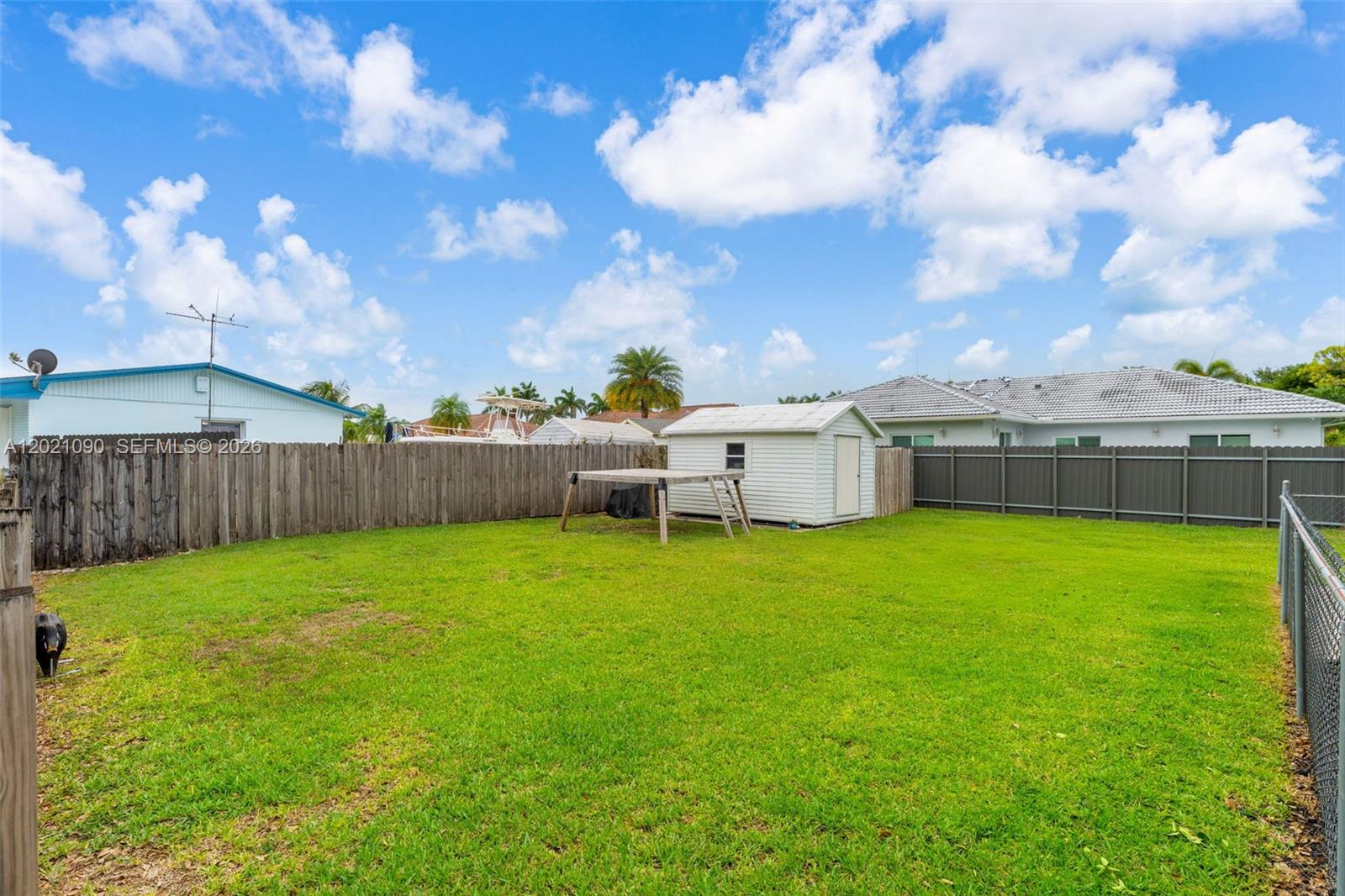 UNIVERSAL ESTATES SOUTH A - Residential
