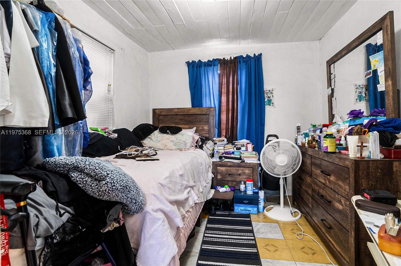 LIBERTY CITY - Residential