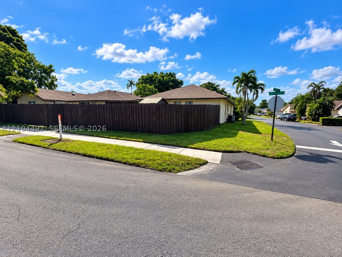 2074 SW 71st Way