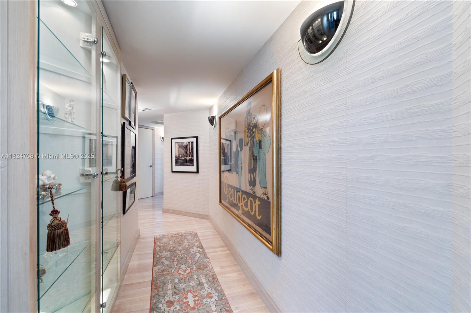 POINT OF AMERICAS - Residential