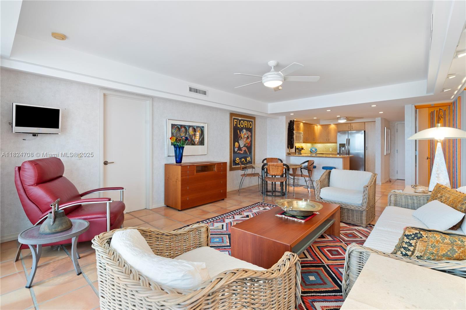 POINT OF AMERICAS - Residential