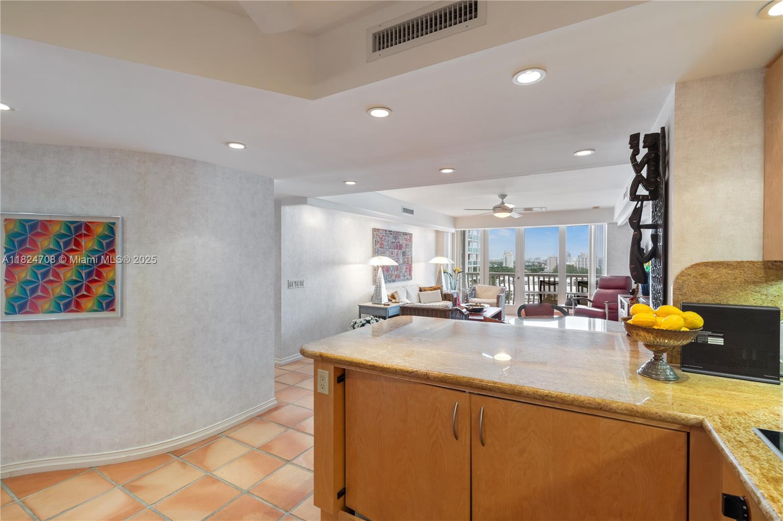 POINT OF AMERICAS - Residential