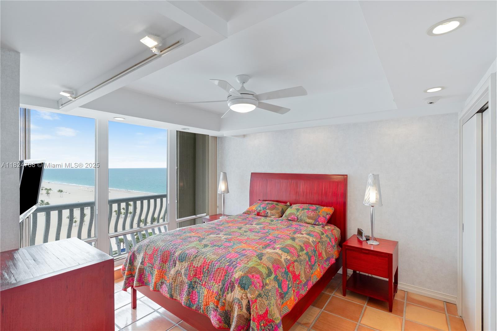 POINT OF AMERICAS - Residential