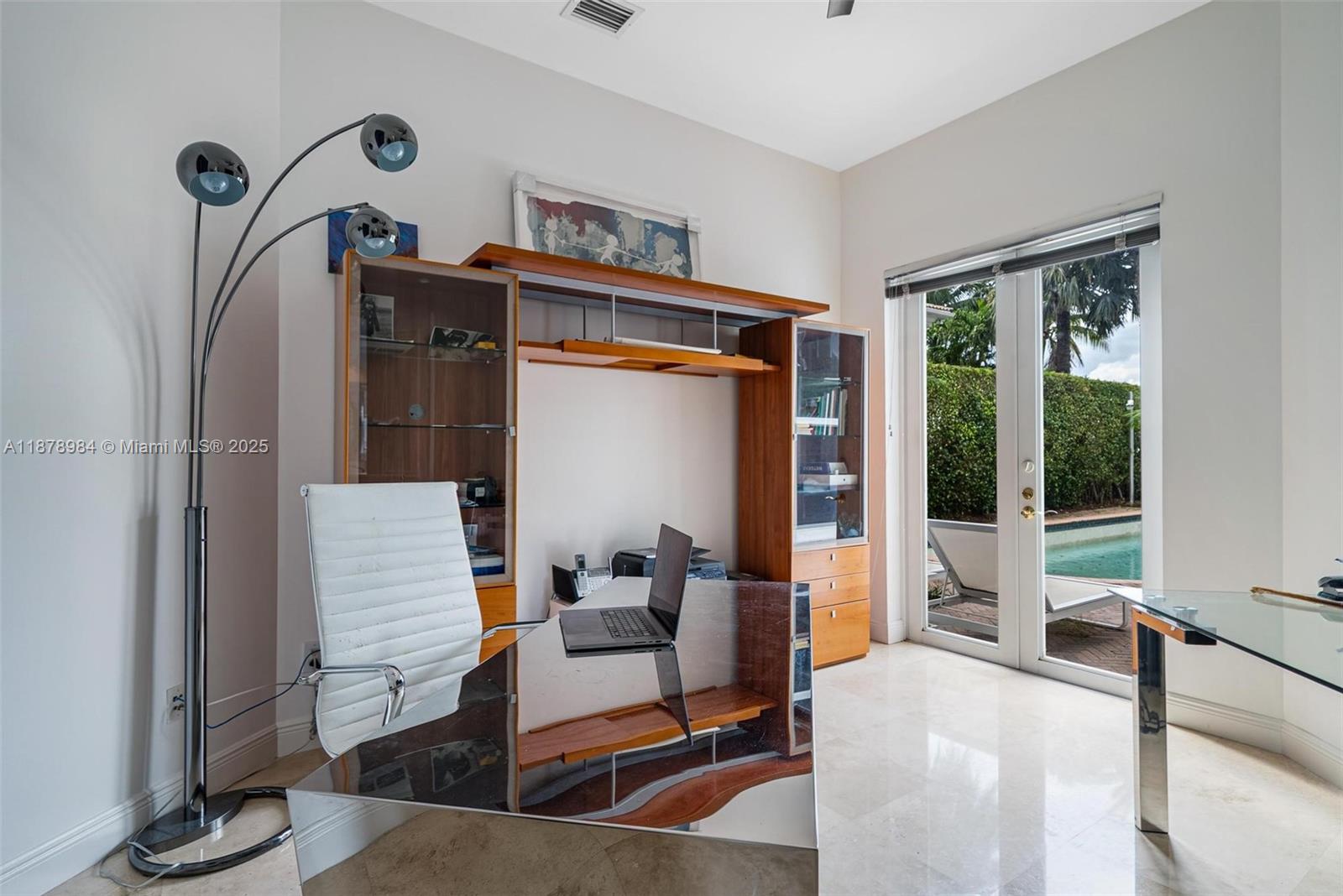 THREE ISLANDS 3RD SECTION - Residential