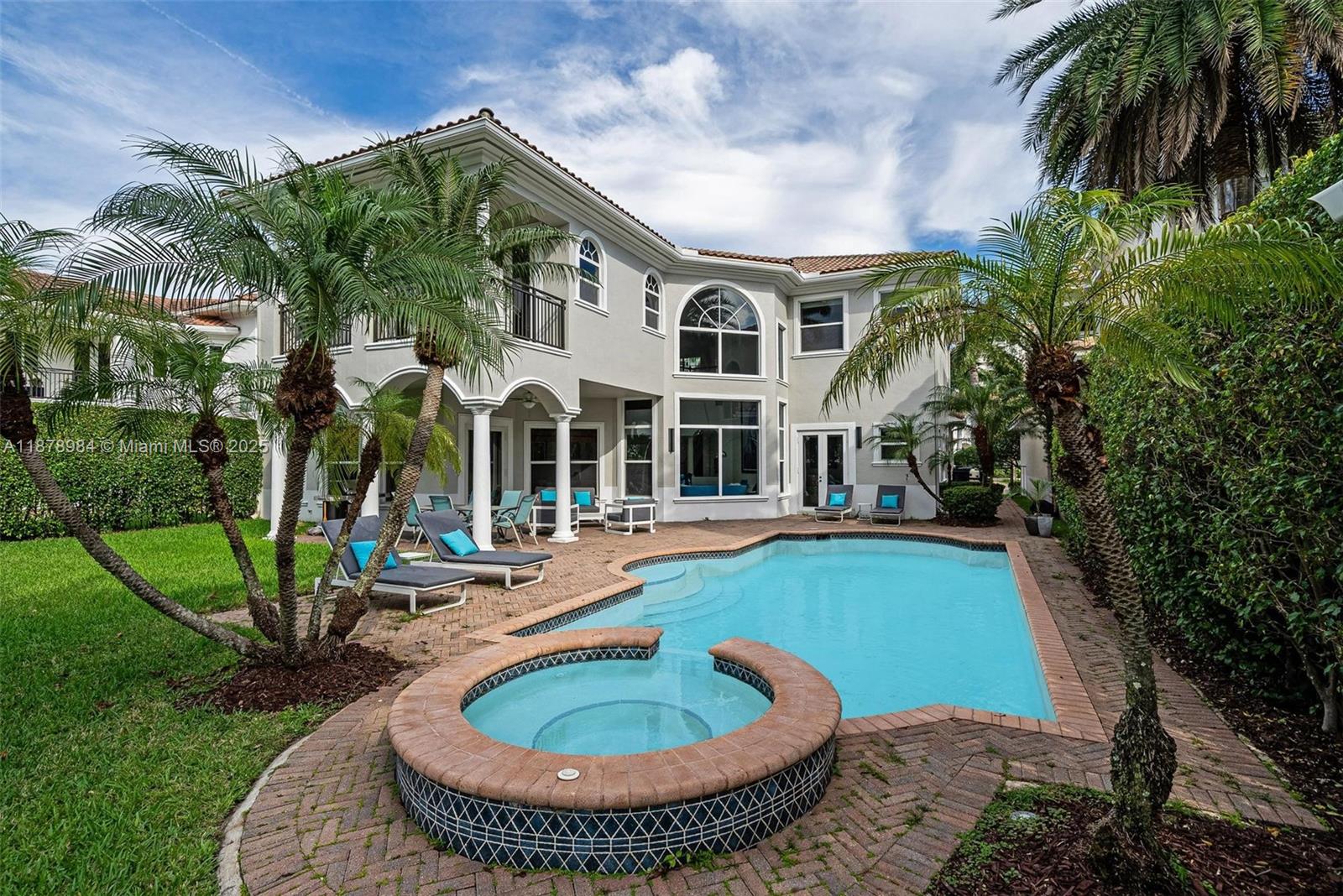 THREE ISLANDS 3RD SECTION - Residential