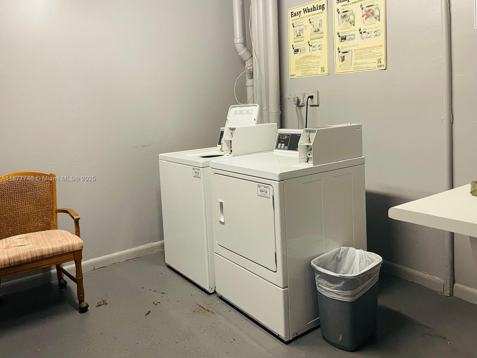 SUFFOLK AT CENTURY VILLAG - Residential