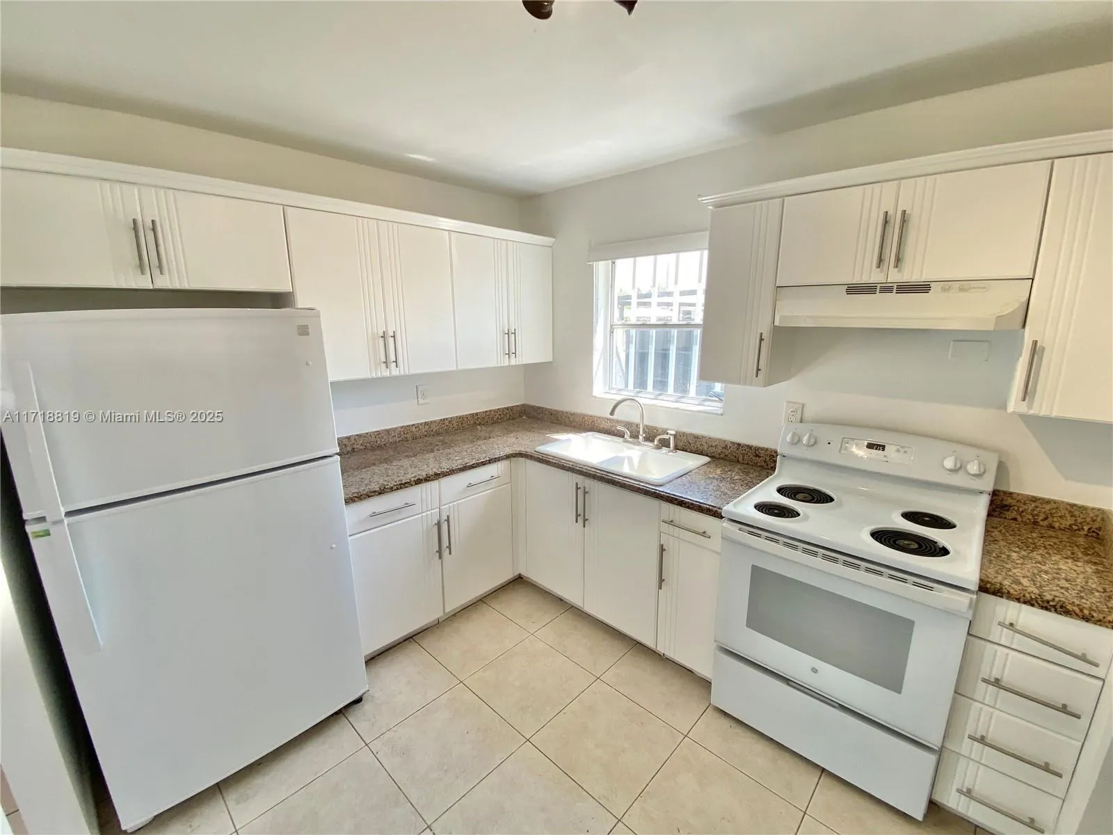 Homestead, Florida 33032, United States, 3 Bedrooms Bedrooms, ,1 BathroomBathrooms,Residential,Active,21693