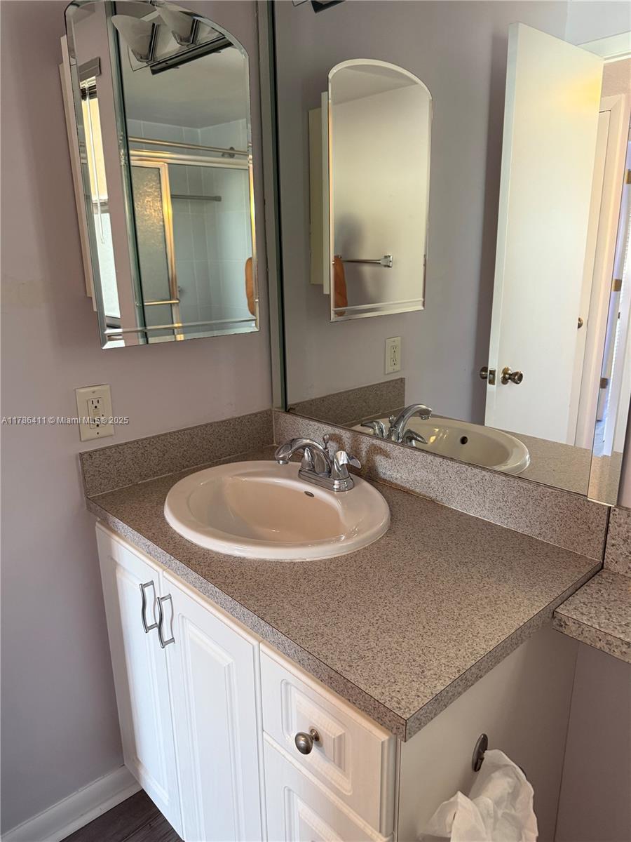 SUNRISE LAKES 81 CONDO - Residential