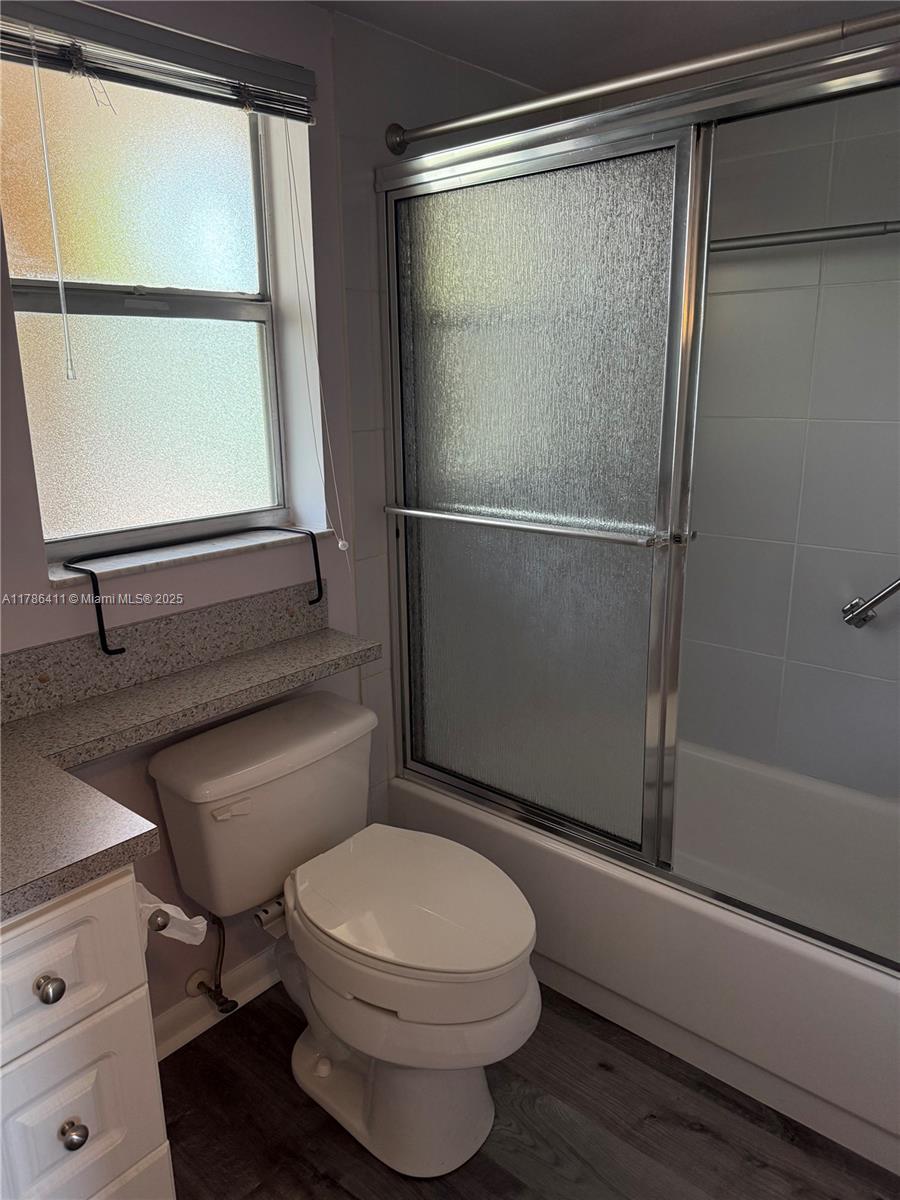 SUNRISE LAKES 81 CONDO - Residential