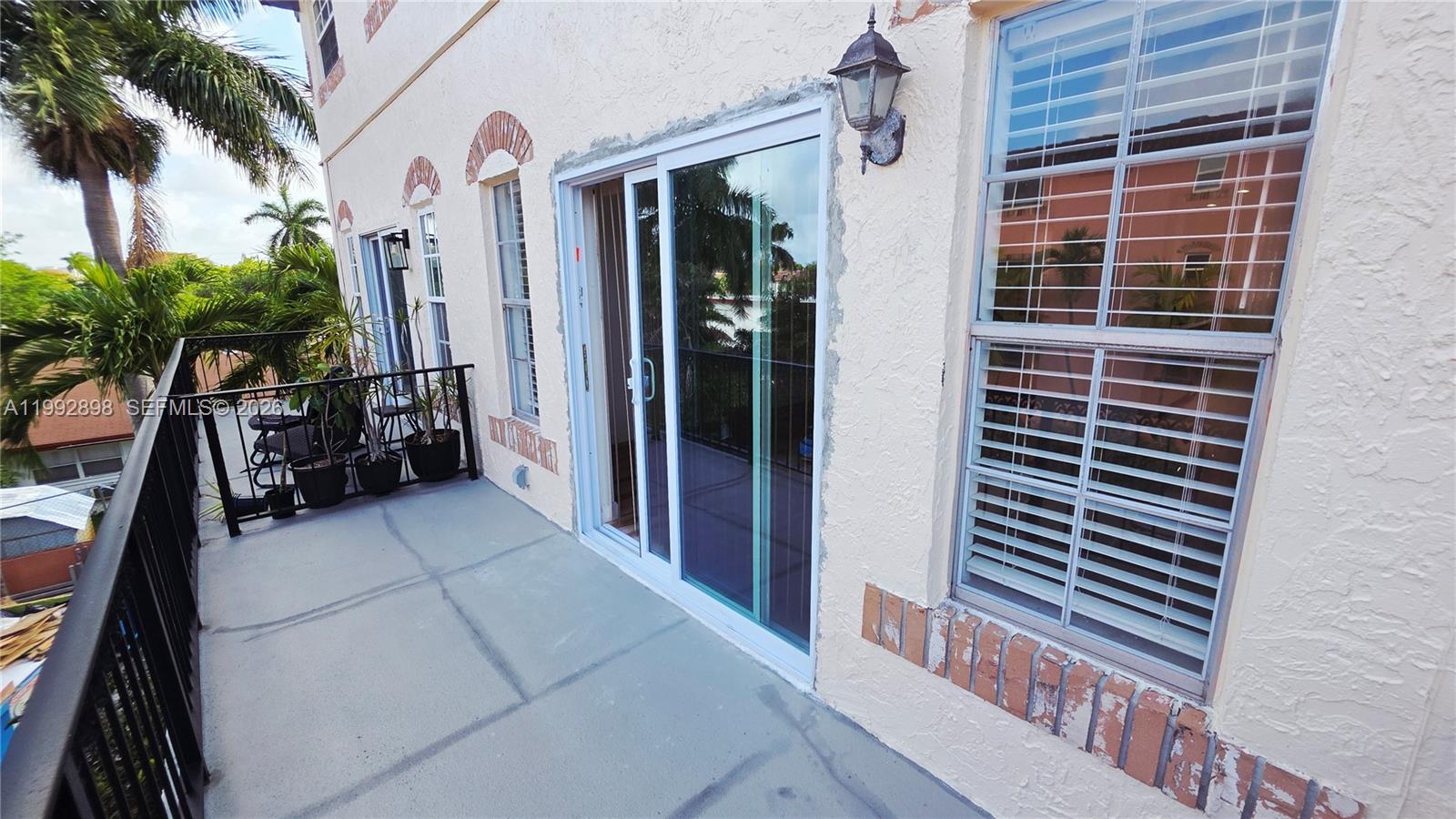 TENNIS CLUB LENGLEN CONDO - Residential Lease