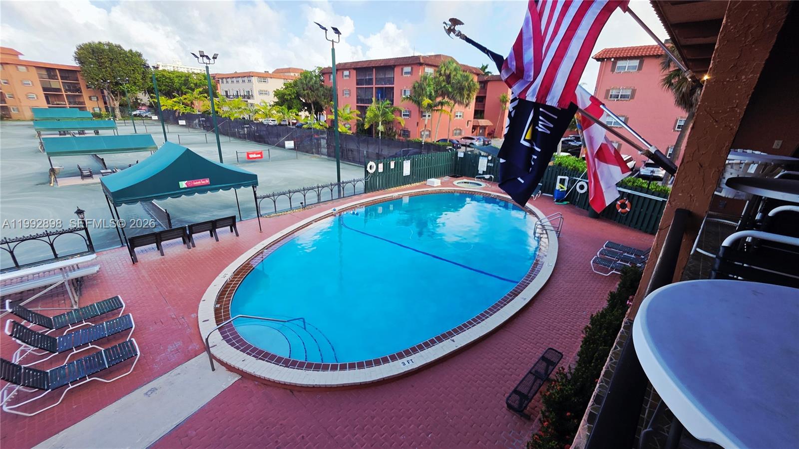 TENNIS CLUB LENGLEN CONDO - Residential Lease