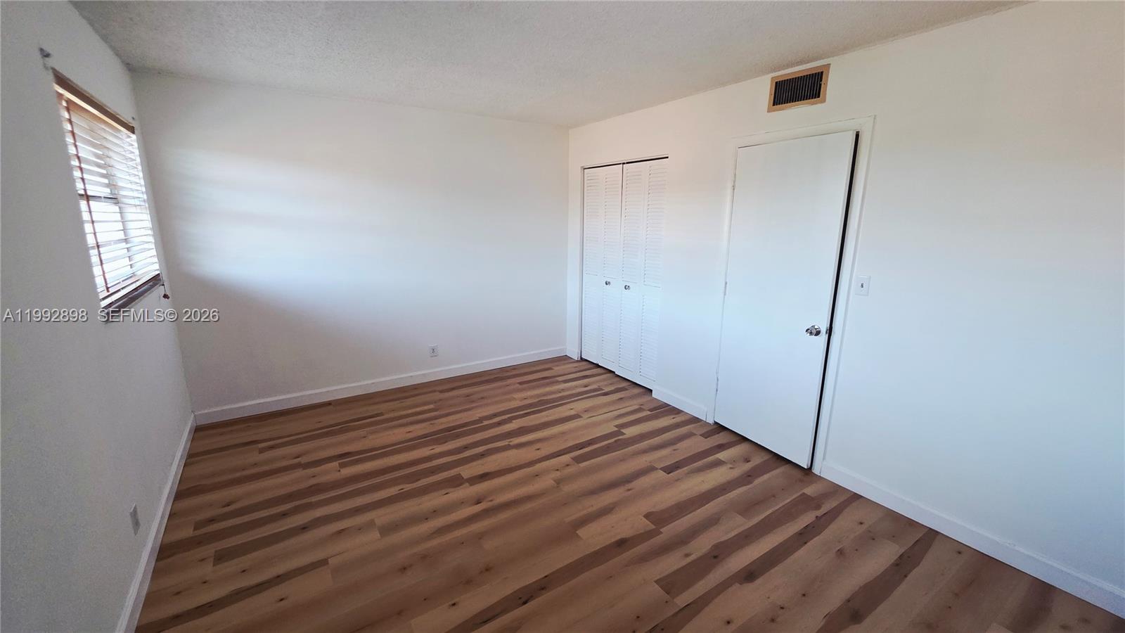 TENNIS CLUB LENGLEN CONDO - Residential Lease