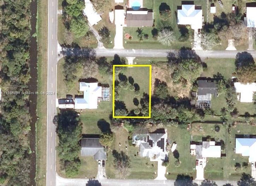 Photo of 8003 Lockwood Dr, Fort Pierce, FL 34951 (MLS # A11705781)