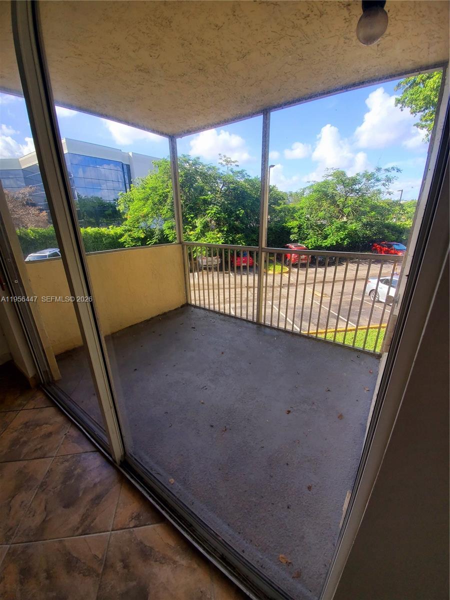 LAS VISTAS AT DORAL CONDO - Residential Lease