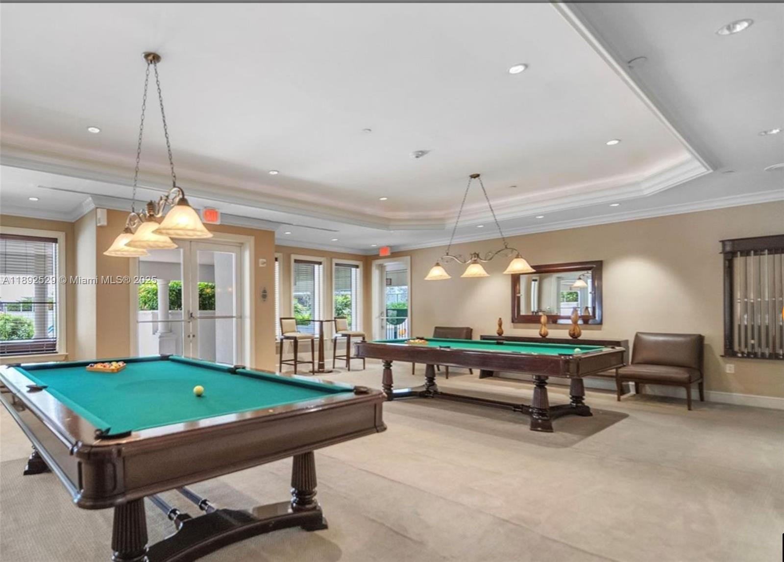 TURNBERRY VLG NO TOWER CO - Residential