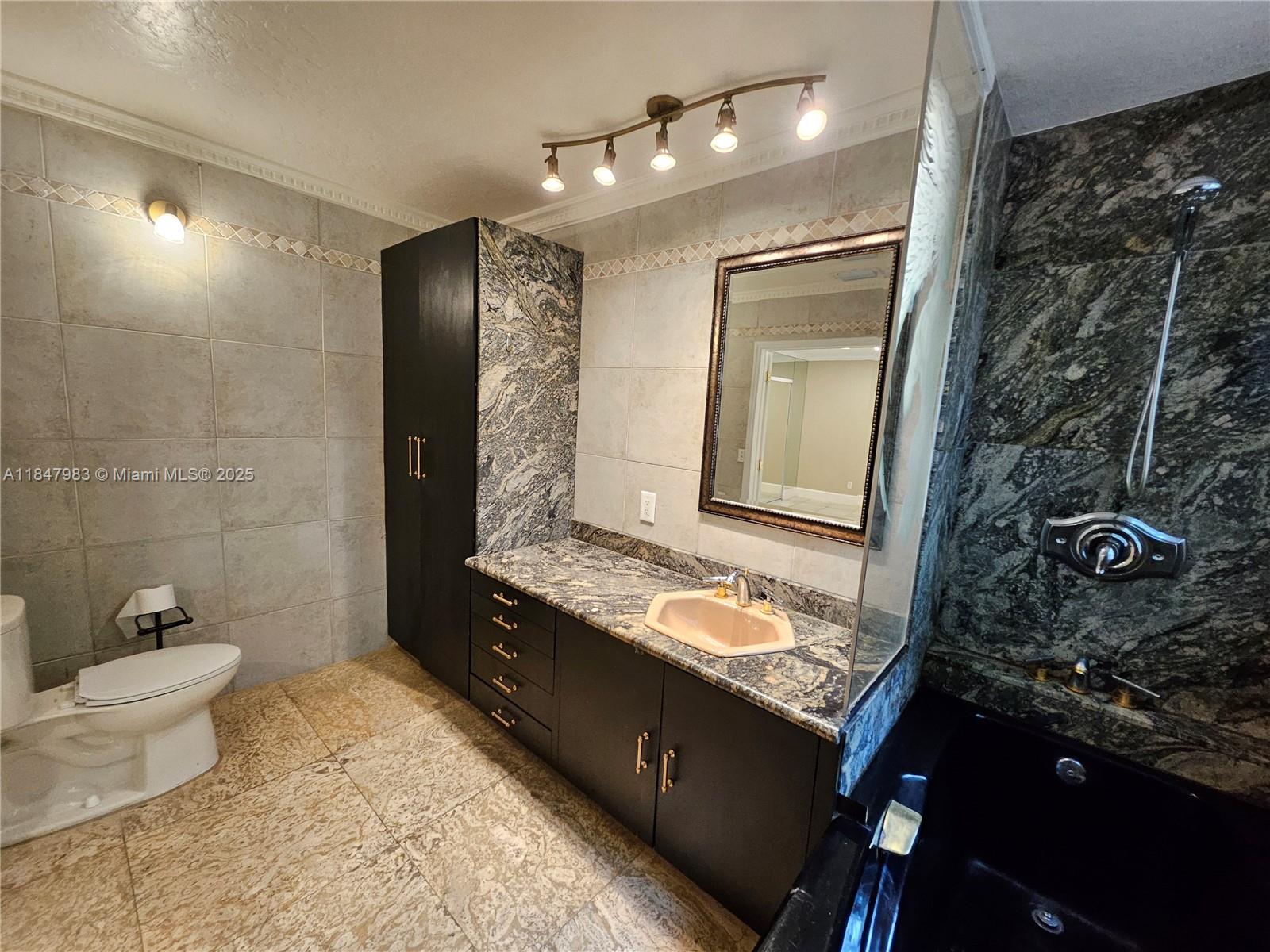 DANIA HEIGHTS EXT - Residential Lease