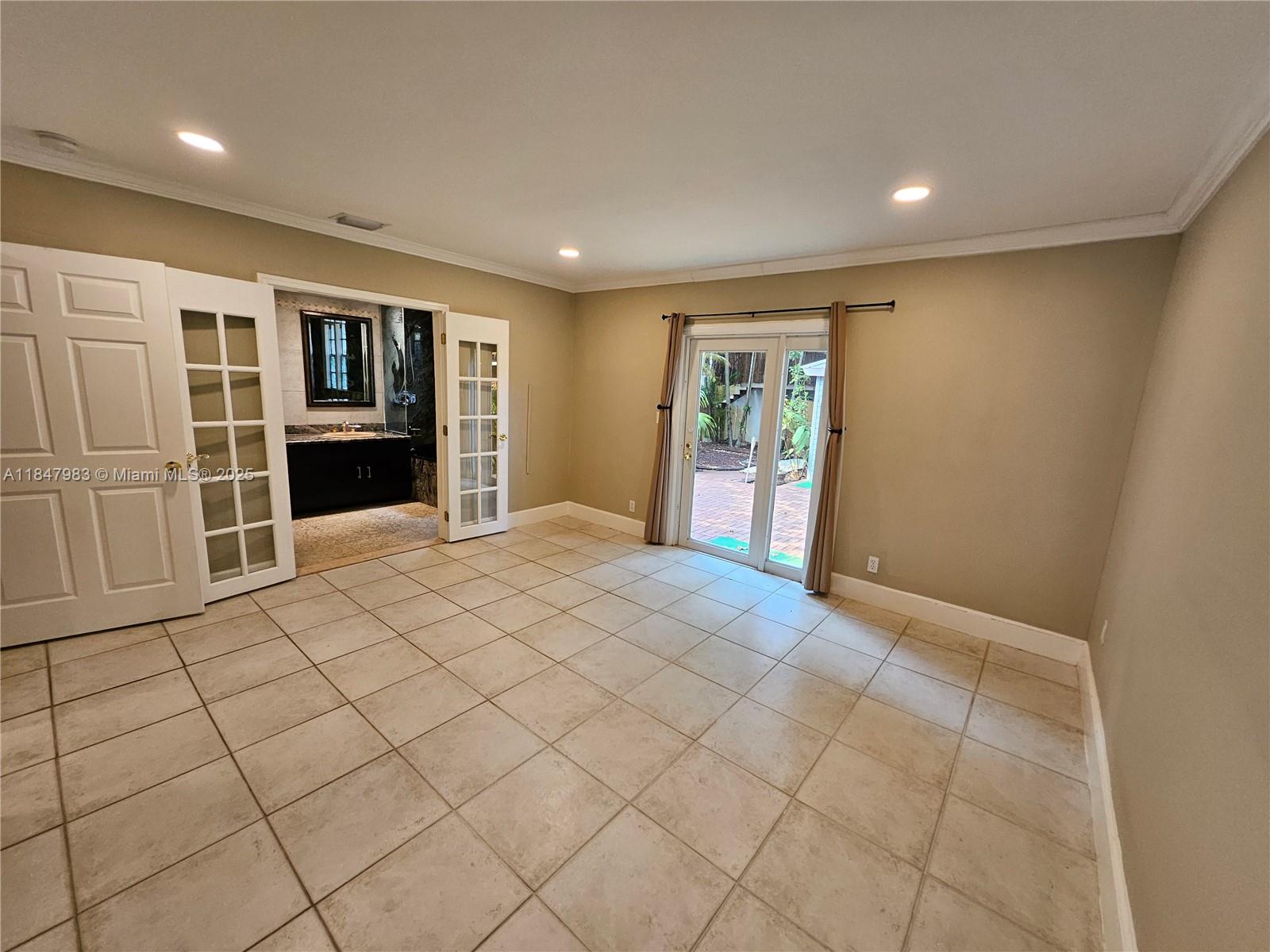 DANIA HEIGHTS EXT - Residential Lease