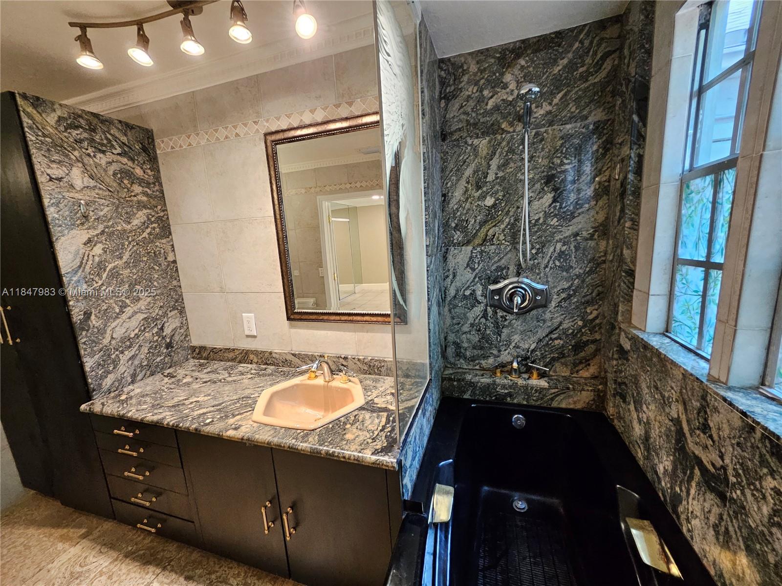 DANIA HEIGHTS EXT - Residential Lease