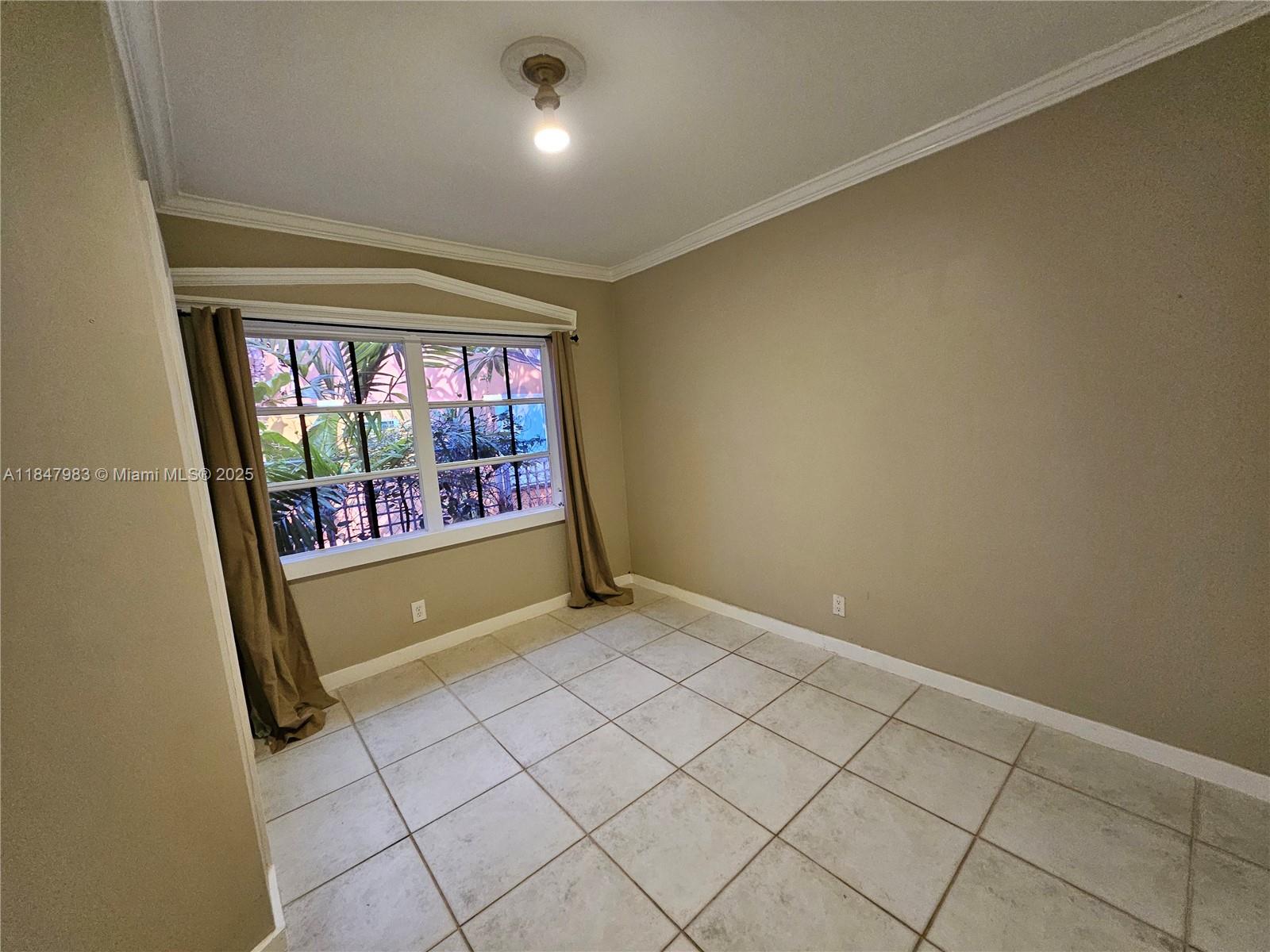 DANIA HEIGHTS EXT - Residential Lease