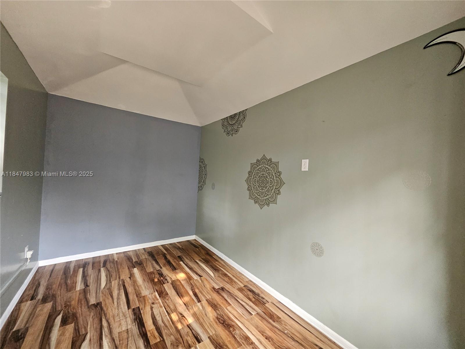 DANIA HEIGHTS EXT - Residential Lease