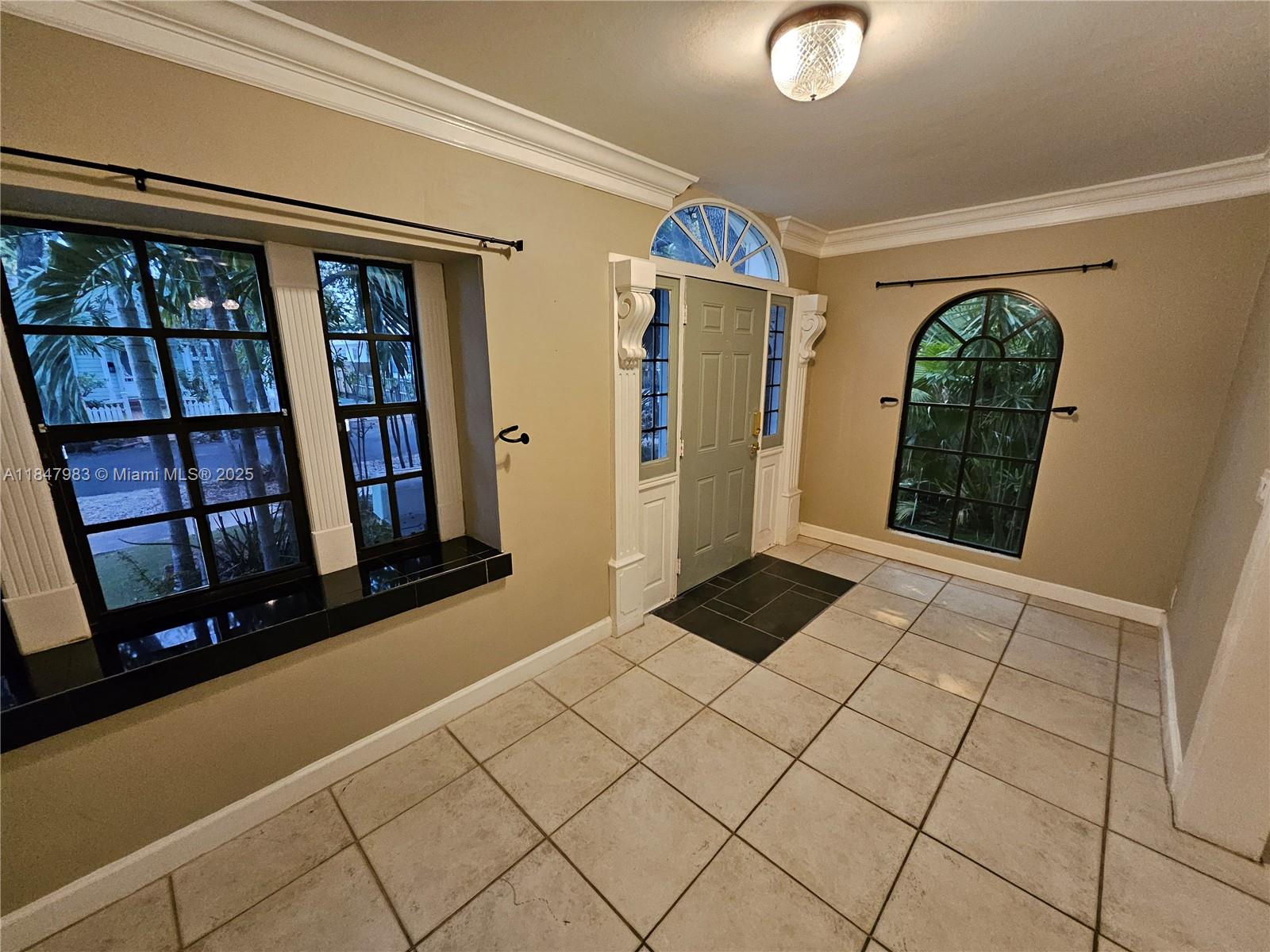 DANIA HEIGHTS EXT - Residential Lease