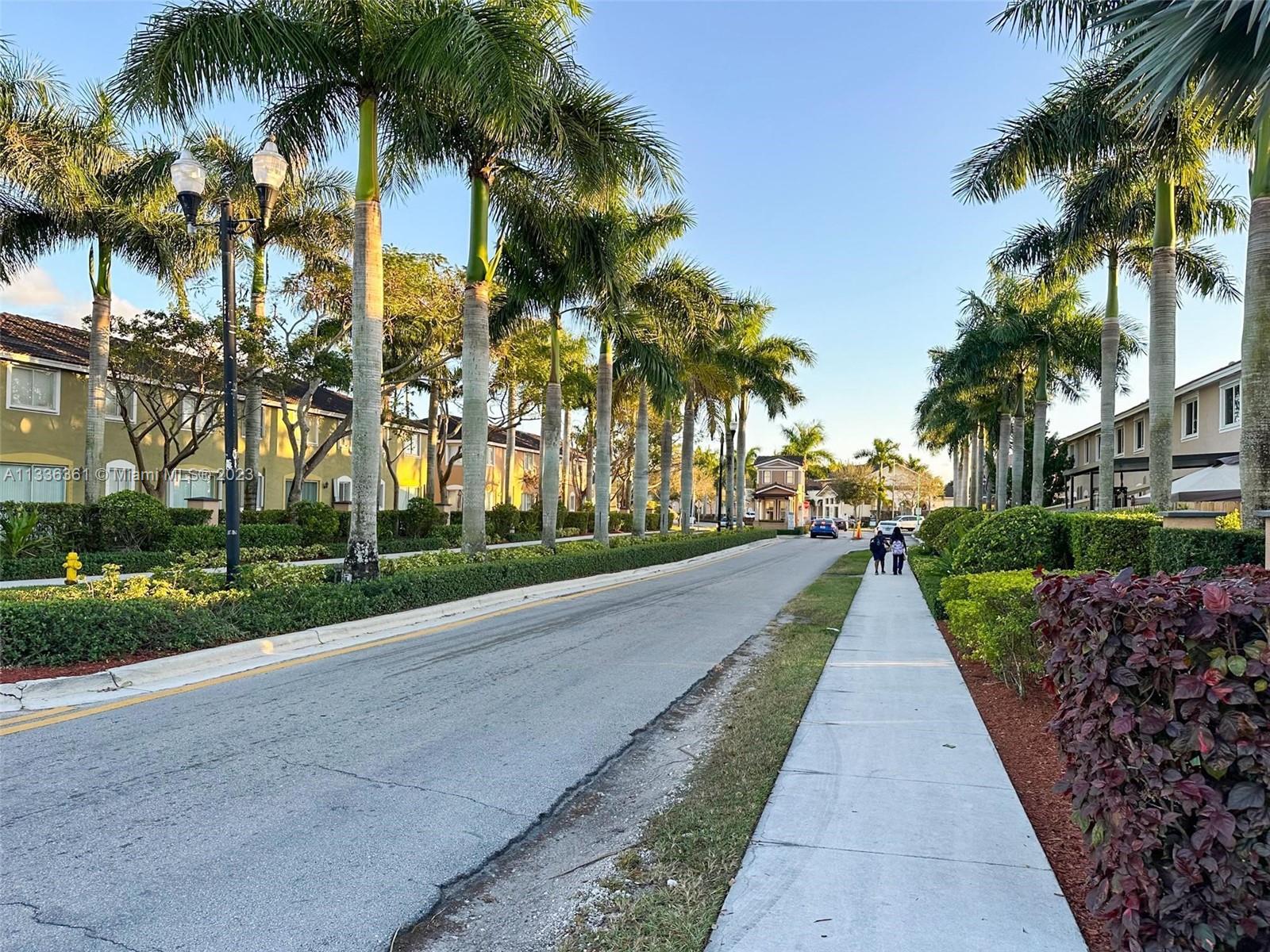 TOWNS AT SEASCAPE - Residential Lease