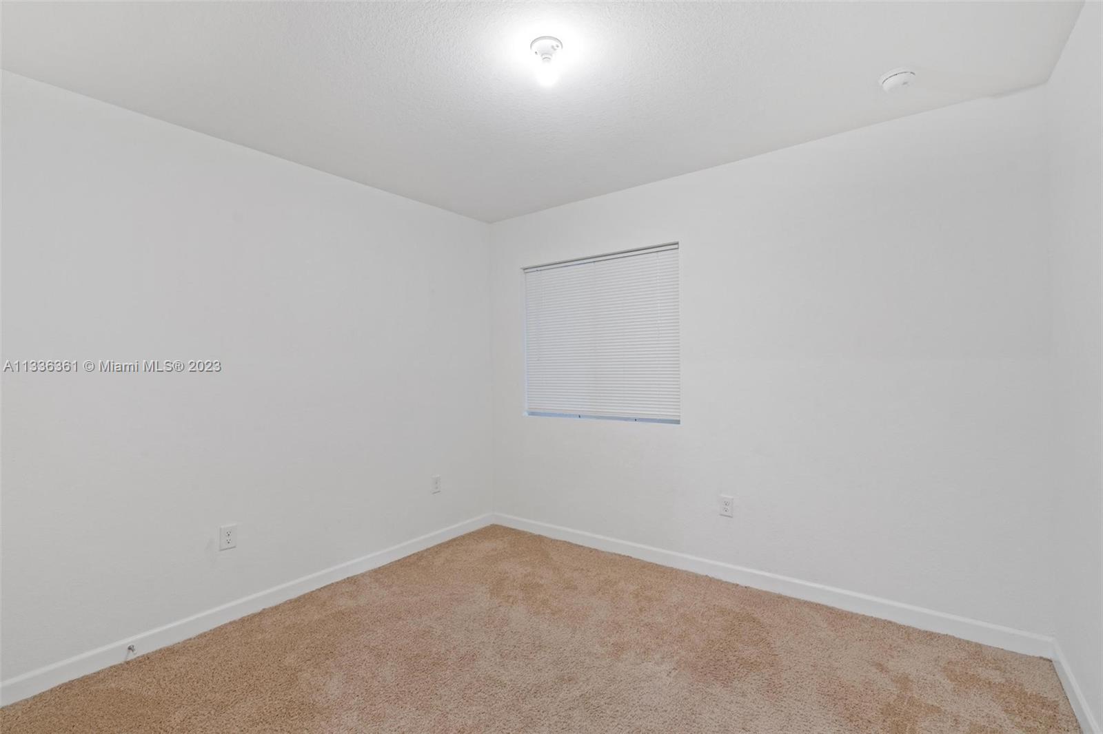 TOWNS AT SEASCAPE - Residential Lease