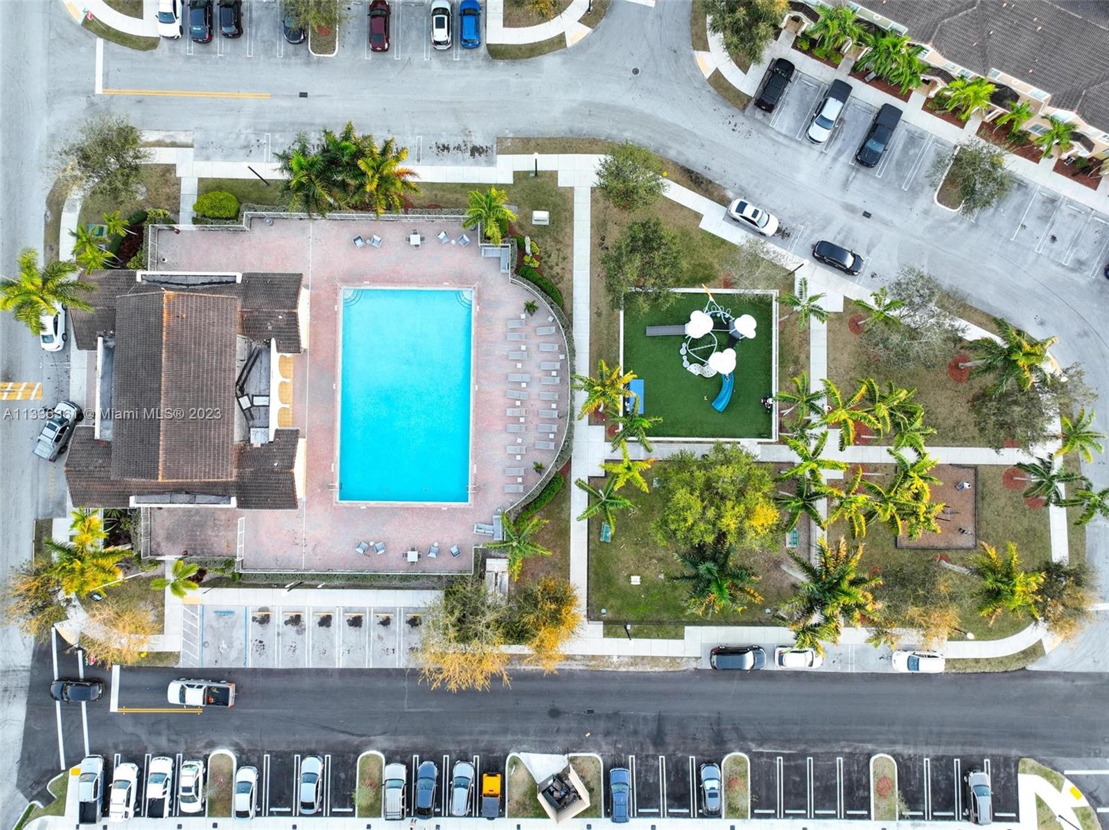 TOWNS AT SEASCAPE - Residential Lease