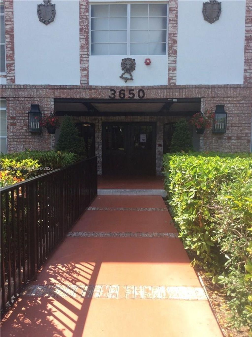 Photo of 3650 Inverrary Dr #1M, Lauderhill, FL 33319 (MLS # A11963690)