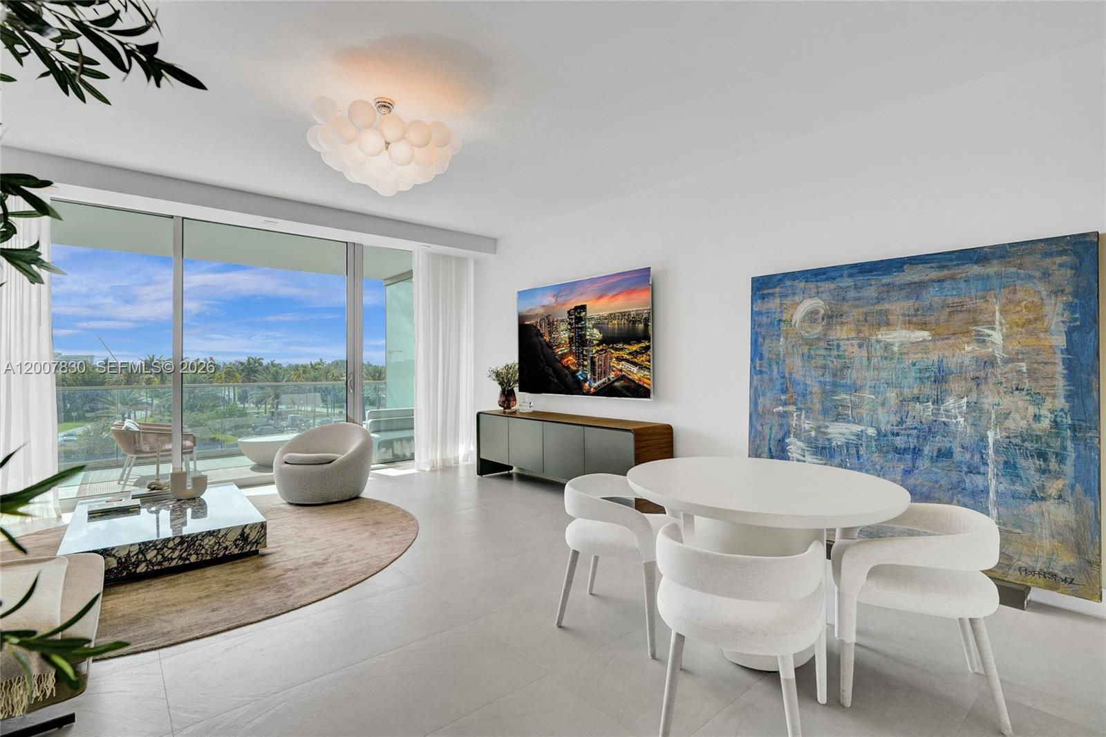 10201 Collins Ave 404