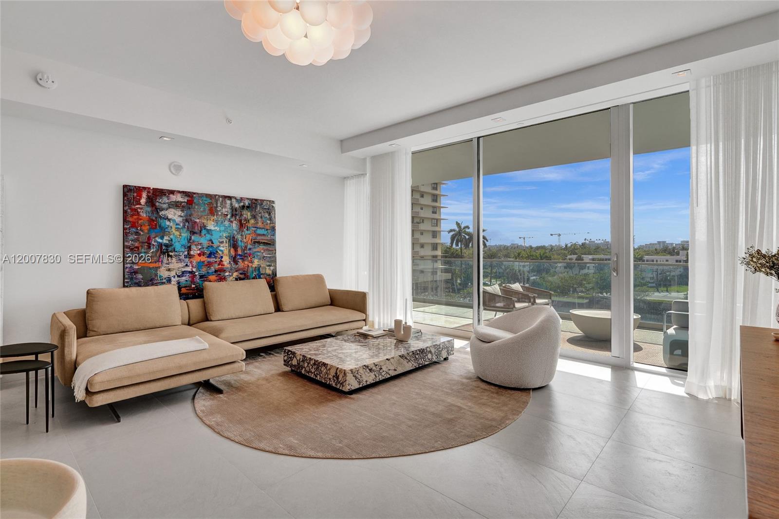 10201 Collins Ave 404