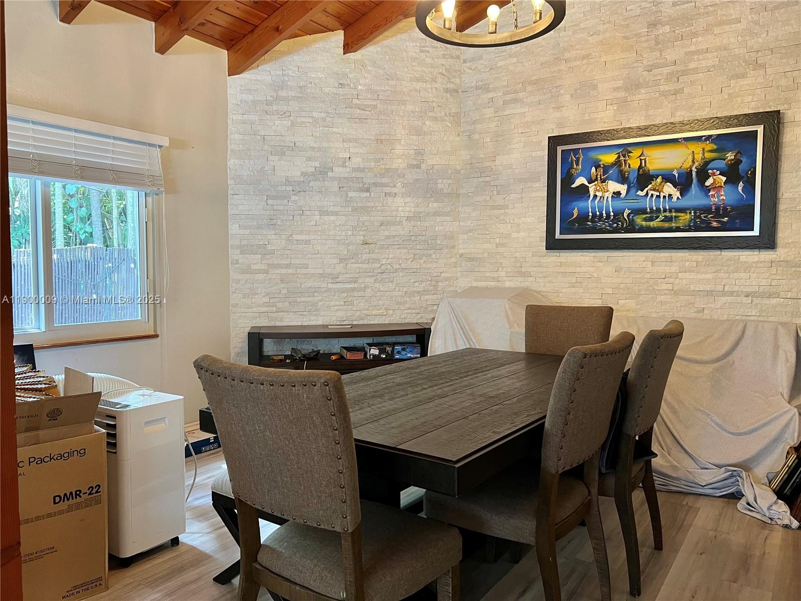 FAIRWAY PARK SEC 5 - Residential Lease