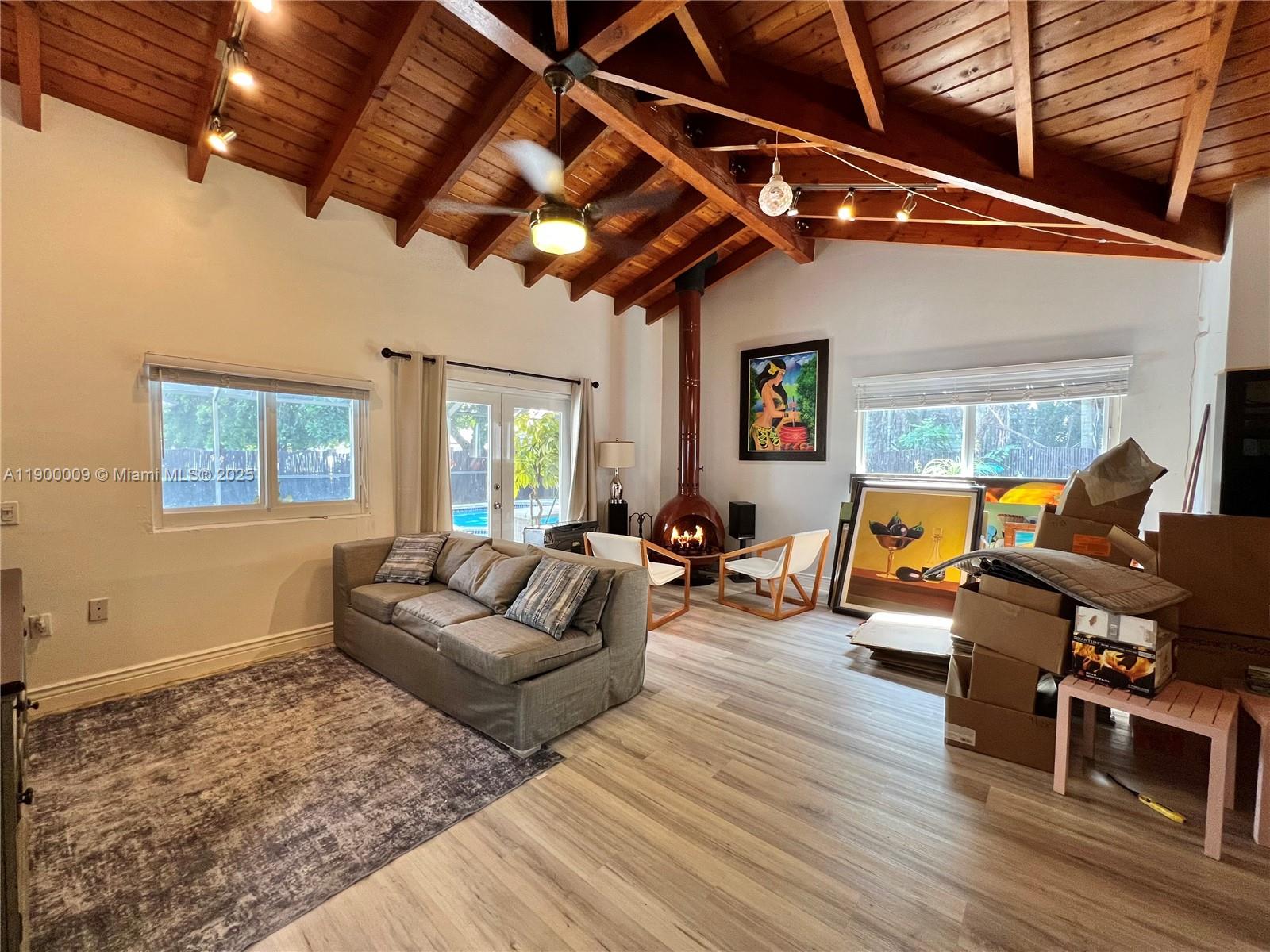 FAIRWAY PARK SEC 5 - Residential Lease