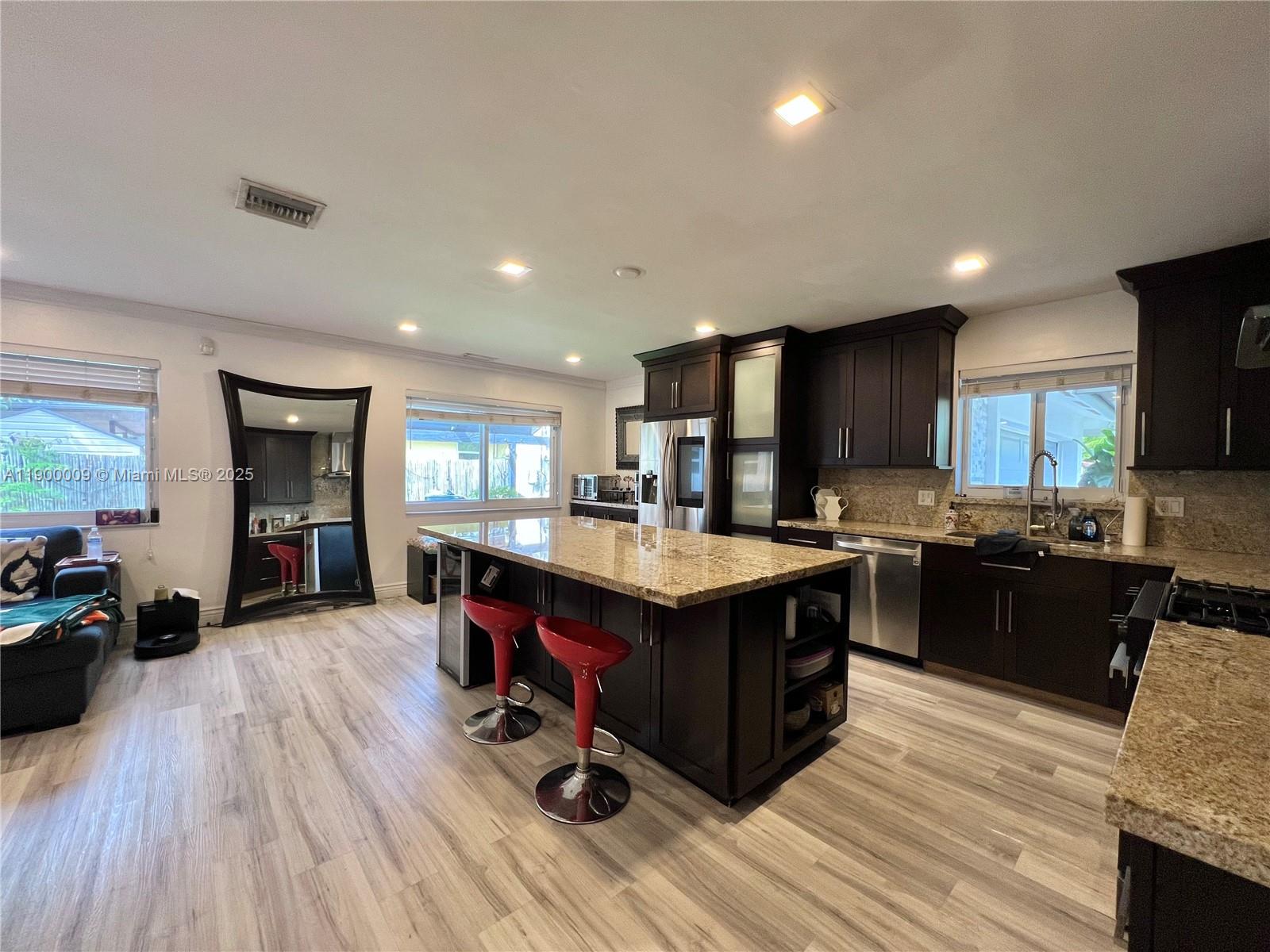 FAIRWAY PARK SEC 5 - Residential Lease