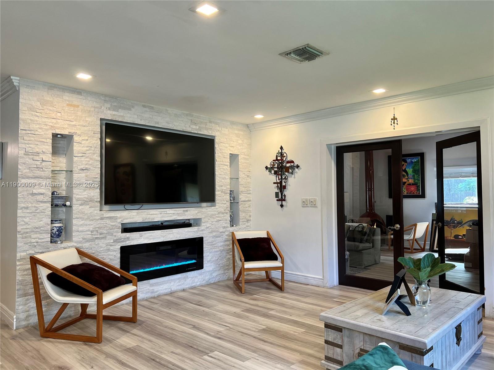 FAIRWAY PARK SEC 5 - Residential Lease