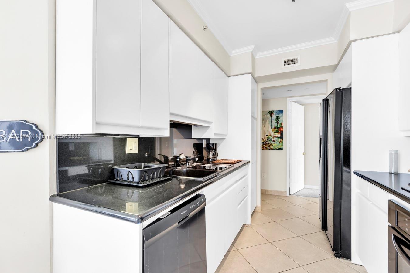 MILLENNIUM CONDO - Residential