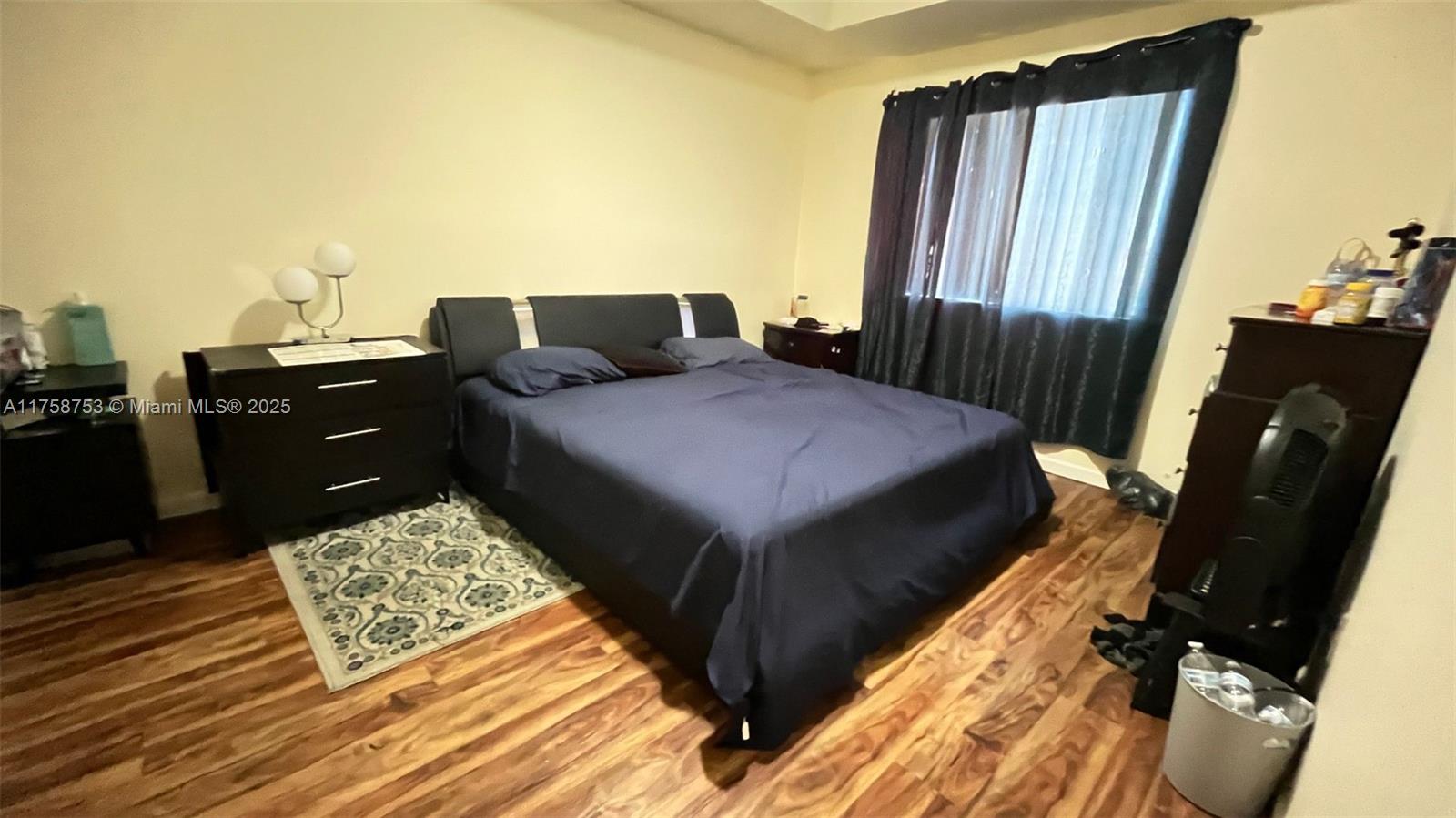 SHOMA TOWNHOMES AT KEYSCO - Residential