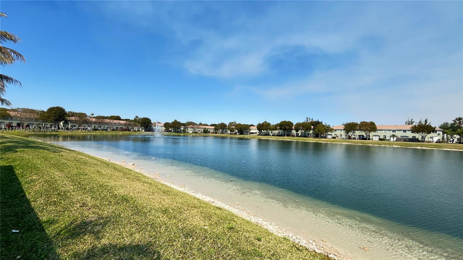 SHOMA TOWNHOMES AT KEYSCO - Residential