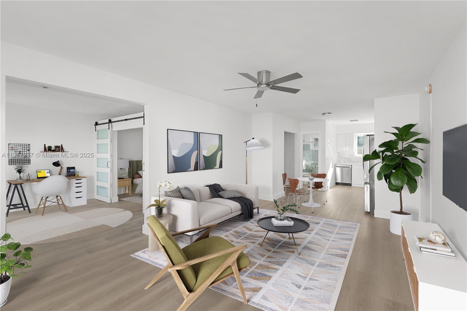 158 Ocean Dr 404/405