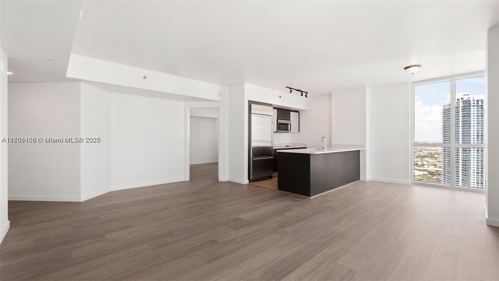55 SE 6th St 3701