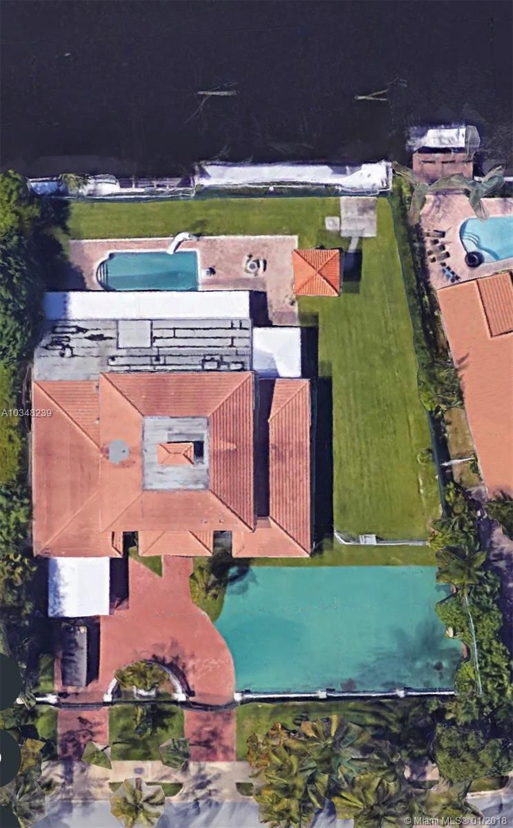 GOLDEN BEACH SEC F - Residential