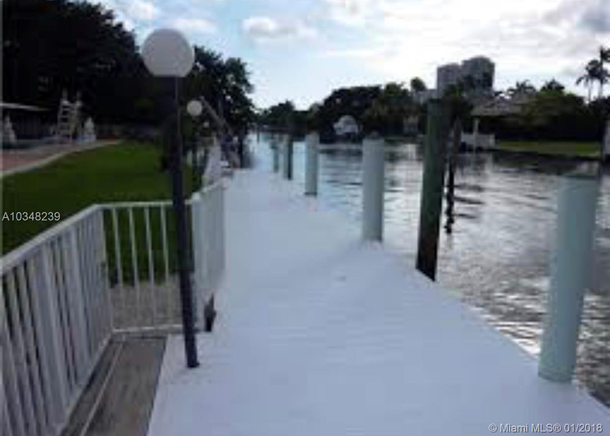 GOLDEN BEACH SEC F - Residential